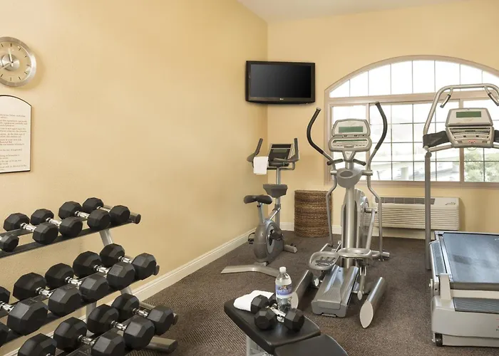 Ayres Suites Diamond Bar